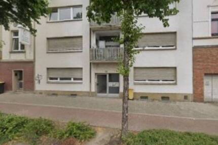 Etagenwohnung mit Balkon sucht neue Mieter