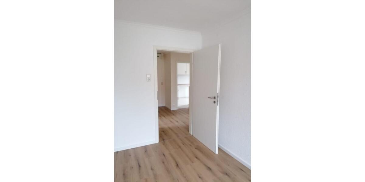 Dachgeschoßwohnung Sulingen - 3 Zimmer, 70 m&sup2;, 650&euro; | Angebot:25648584