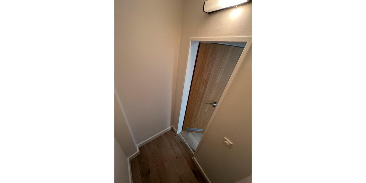 Dachgeschoßwohnung Voerde (Niederrhein) - 3 Zimmer, 78 m&sup2;, 740&euro; | Angebot:26534131