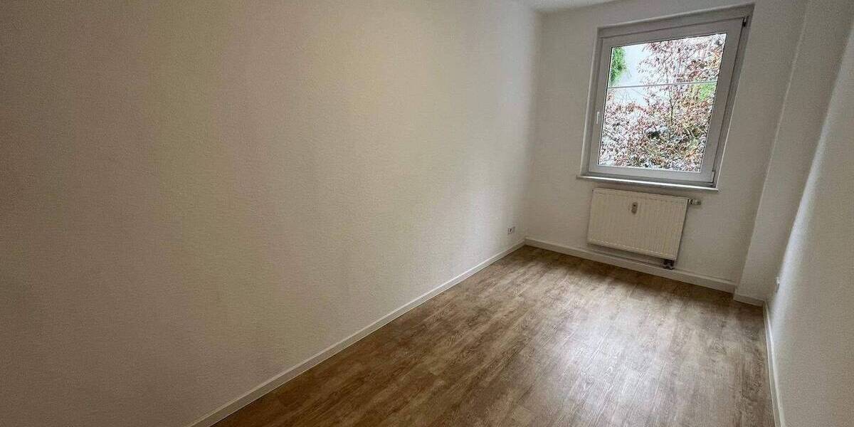 Etagenwohnung Zwickau Eckersbach - 3 Zimmer, 60 m&sup2;, 410&euro; | Angebot:26826649