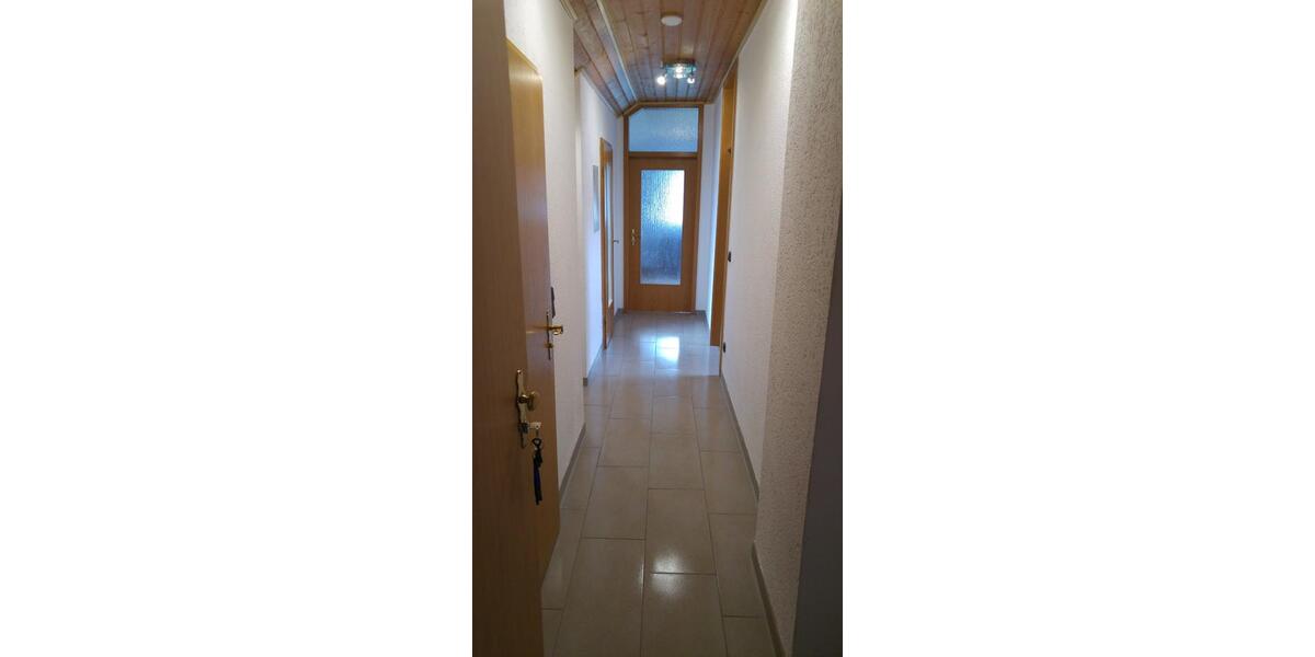 Dachgeschoßwohnung Kahl am Main - 2 Zimmer, 60 m&sup2;, 700&euro; | Angebot:24826309