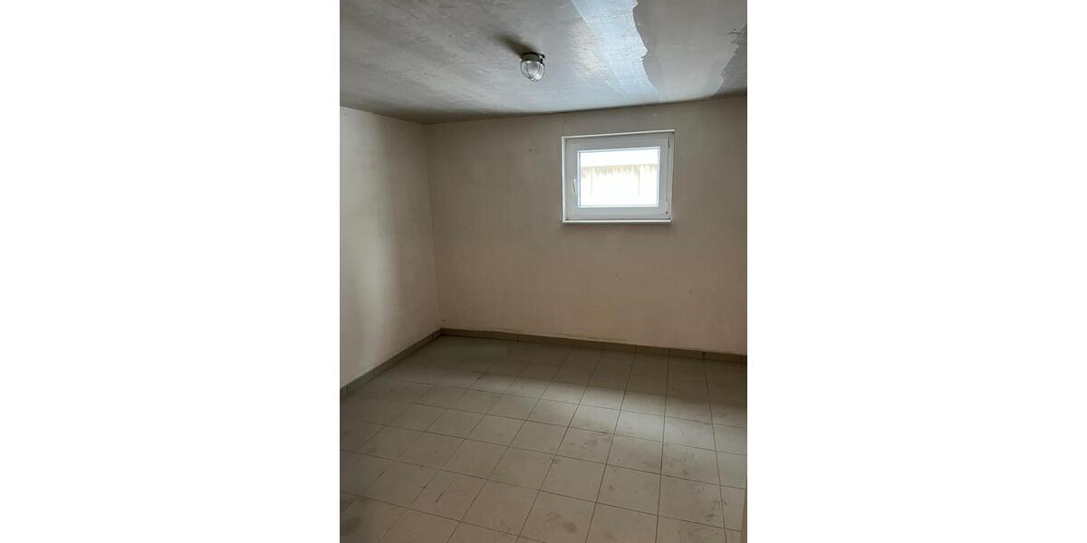 Etagenwohnung Bovenden - 4 Zimmer, 109 m&sup2;, 1.440&euro; | Angebot:26004691