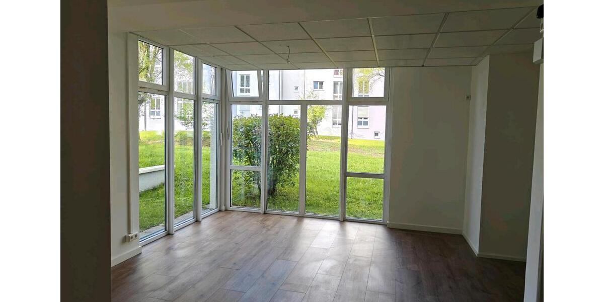 Erdgeschoßwohnung Bempflingen - 4 Zimmer, 80 m&sup2;, 1.300&euro; | Angebot:26238428
