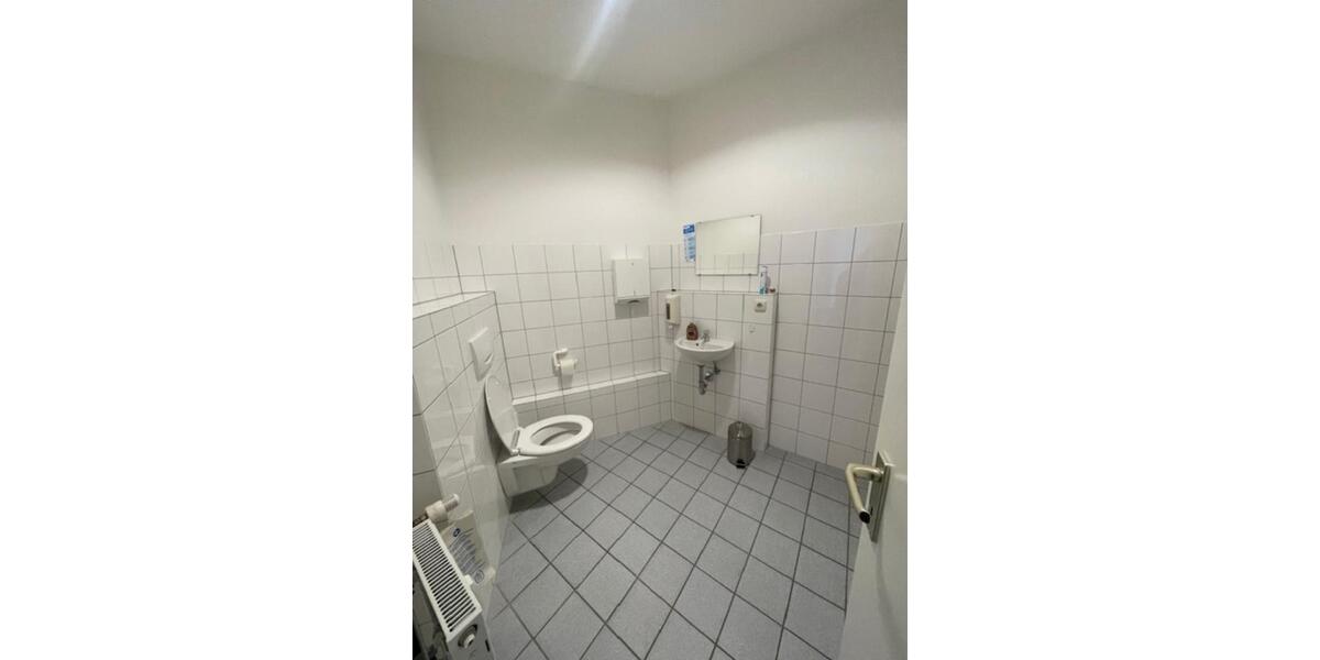 Gewerbeobjekt Velbert - 750&euro; | Angebot:23528950