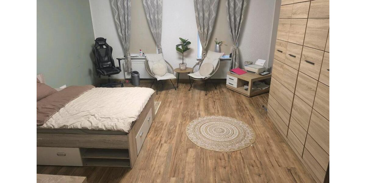 Etagenwohnung Luckenwalde - 4 Zimmer, 105 m&sup2;, 950&euro; | Angebot:26340439