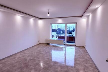 Frisch renovierte Wohnung mit Balkon und Einbauküche in Erkrath 3 zimmer