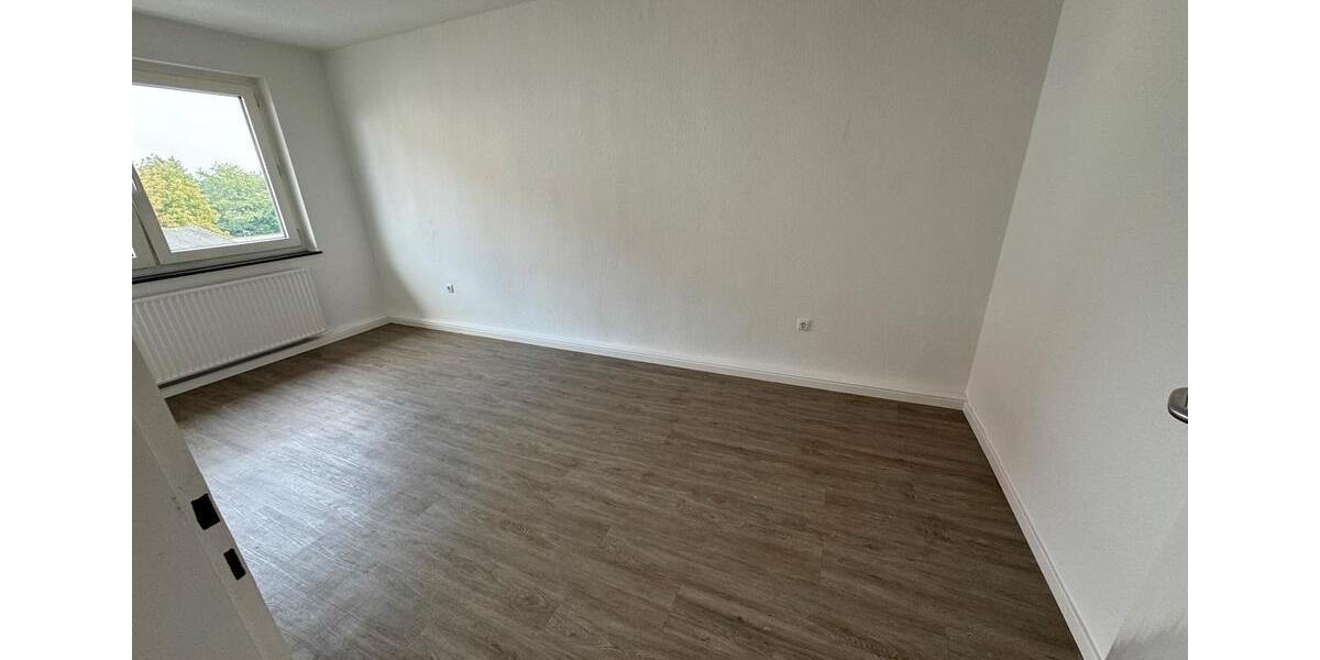 Etagenwohnung Garbsen - 2 Zimmer, 60 m&sup2;, 820&euro; | Angebot:26522379