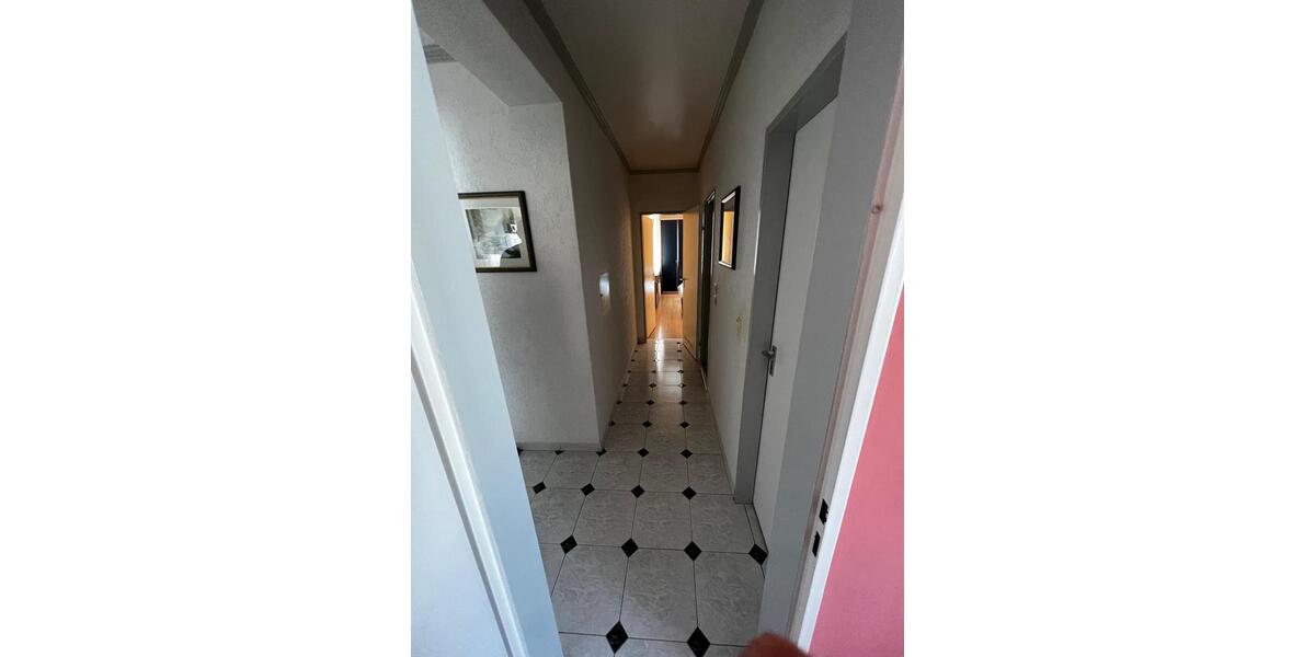 Etagenwohnung Wolfsburg Detmerode - 3 Zimmer, 72 m&sup2;, 870&euro; | Angebot:25048555