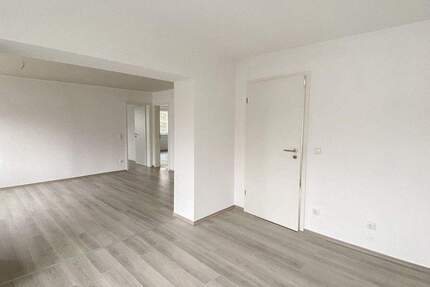 Wohnung Übach-Palenberg Zweibrüggen - 3 Zimmer, 81 m&sup2;, 650&euro; | Angebot:24846776