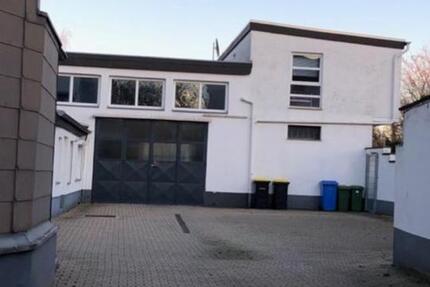 Vielseitig nutzbare Gewerbeeinheit in zentraler Lage von Düren zimmer