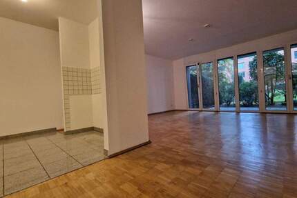 Wohnen in Unterbilk am Rhein 2 zimmer