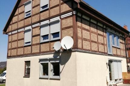 Frei werdende 3-R-Wohnung mit EBK im ländlichen Idyll gelegen! Anmietung Garage möglich! 3 zimmer