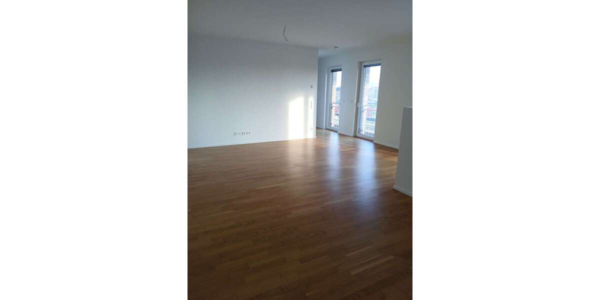 Wohnung zum Mieten in Frankfurt am Main 1.599 € 85.87 m² 3 zimmer