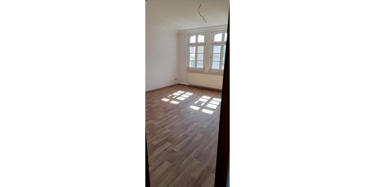 Dachgeschoßwohnung Stendal - 4 Zimmer, 101 m&sup2;, 650&euro; | Angebot:26635240