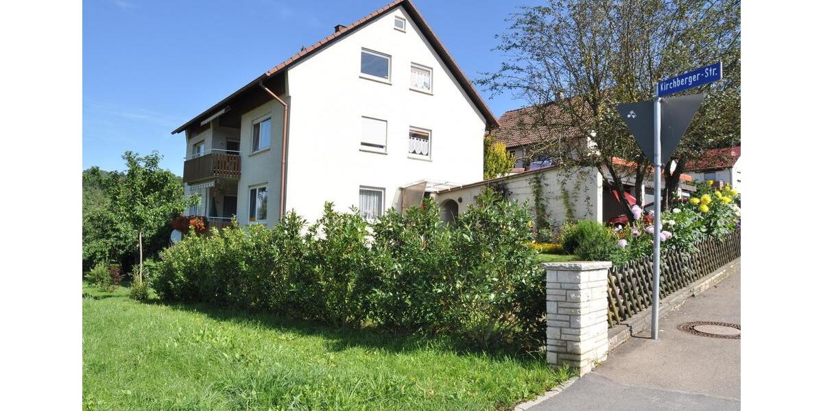 Dachgeschoßwohnung Burgstetten - 4 Zimmer, 65 m&sup2;, 520&euro; | Angebot:26663166