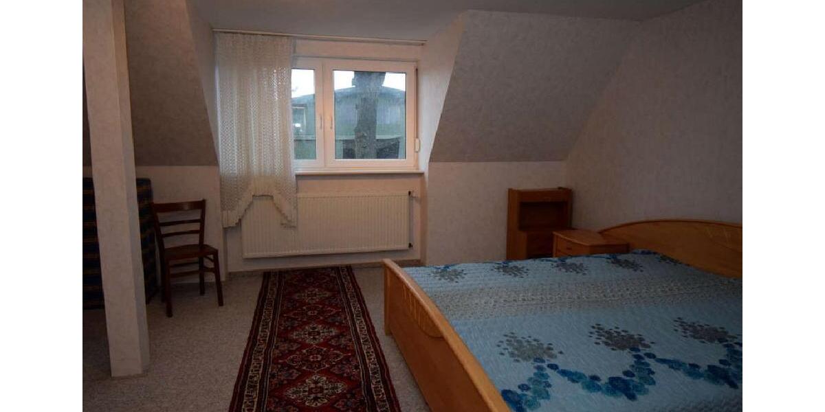 Dachgeschoßwohnung Bülkau - 5 Zimmer, 120 m&sup2;, 15&euro; | Angebot:26030862