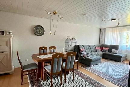 Wohnung Pforzheim Eutingen - 3 Zimmer, 78 m&sup2;, 900&euro; | Angebot:25993630