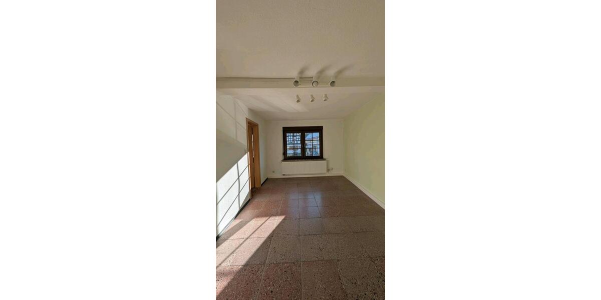 Gewerbeobjekt Stadtroda - 300&euro; | Angebot:22655338