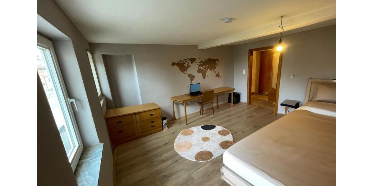 helle 5 Zimmerwohnung direkt in Calden 5 zimmer