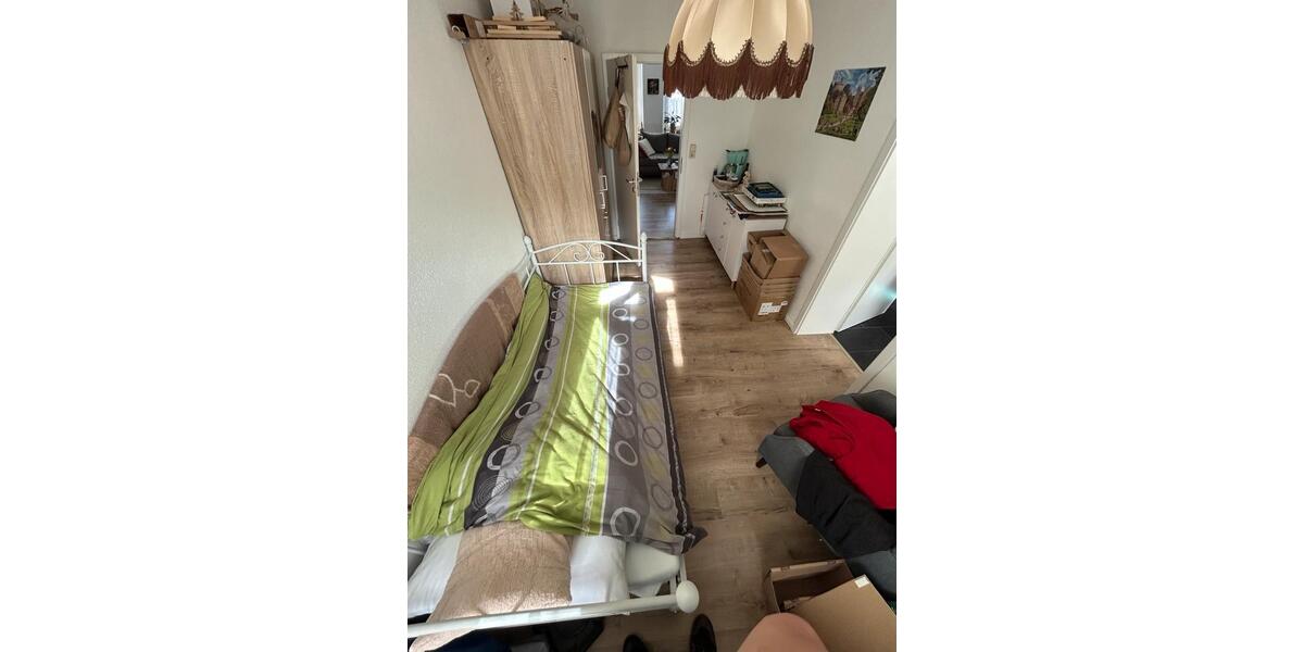 Erdgeschoßwohnung Hainichen - 1 Zimmer, 47 m&sup2;, 300&euro; | Angebot:26462311