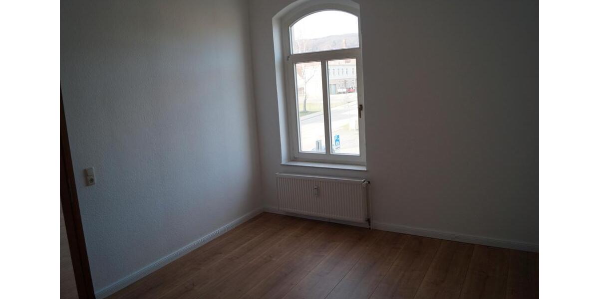 Etagenwohnung Blankenburg (Harz) - 2 Zimmer, 75 m&sup2;, 450&euro; | Angebot:26421462