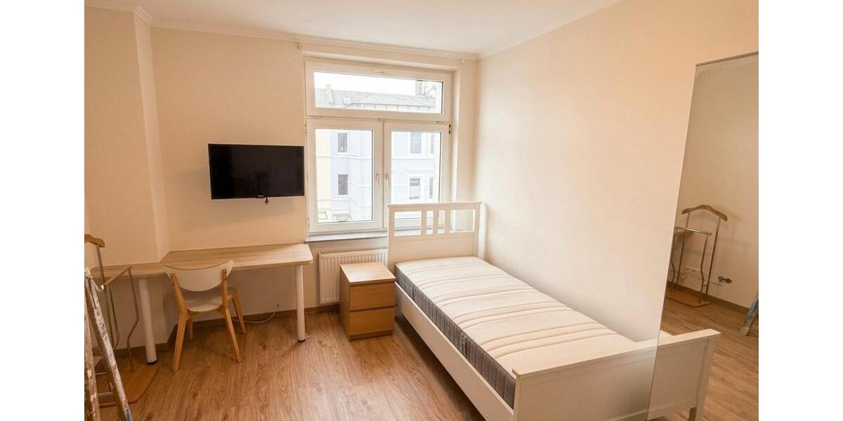 Wohnen auf Zeit Lübeck Sankt Lorenz Nord - 1 Zimmer, 12 m&sup2;, 500&euro; | Angebot:26337137