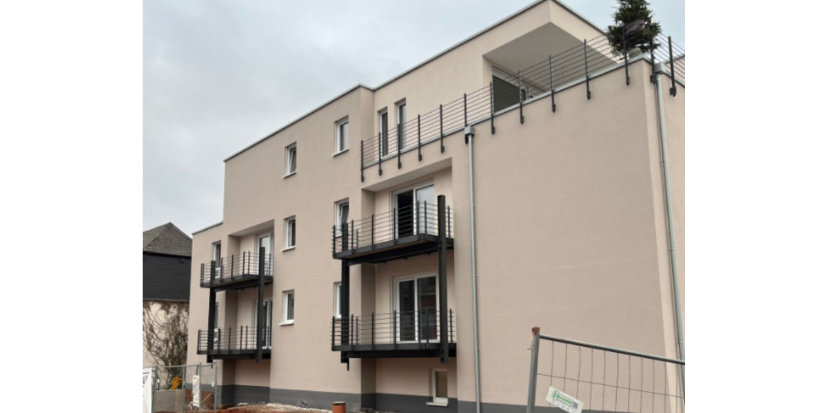 Etagenwohnung Wadern - 2 Zimmer, 73 m&sup2;, 980&euro; | Angebot:24431680