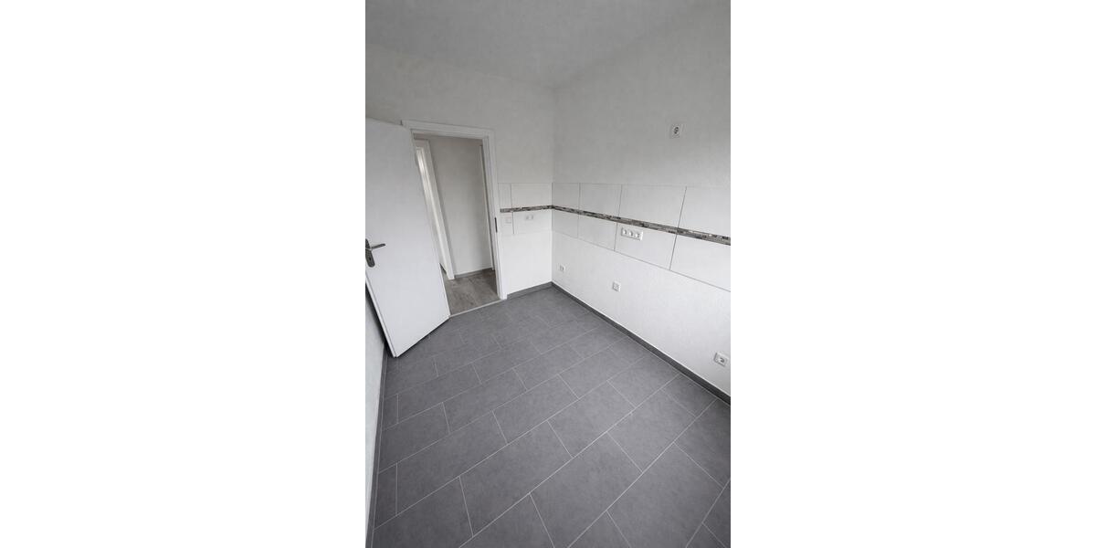 Etagenwohnung Ochsenfurt - 4 Zimmer, 75 m&sup2;, 950&euro; | Angebot:25948041