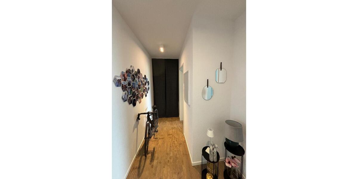 Etagenwohnung Bonn Bad Godesberg - 2 Zimmer, 73 m&sup2;, 1.460&euro; | Angebot:26286775
