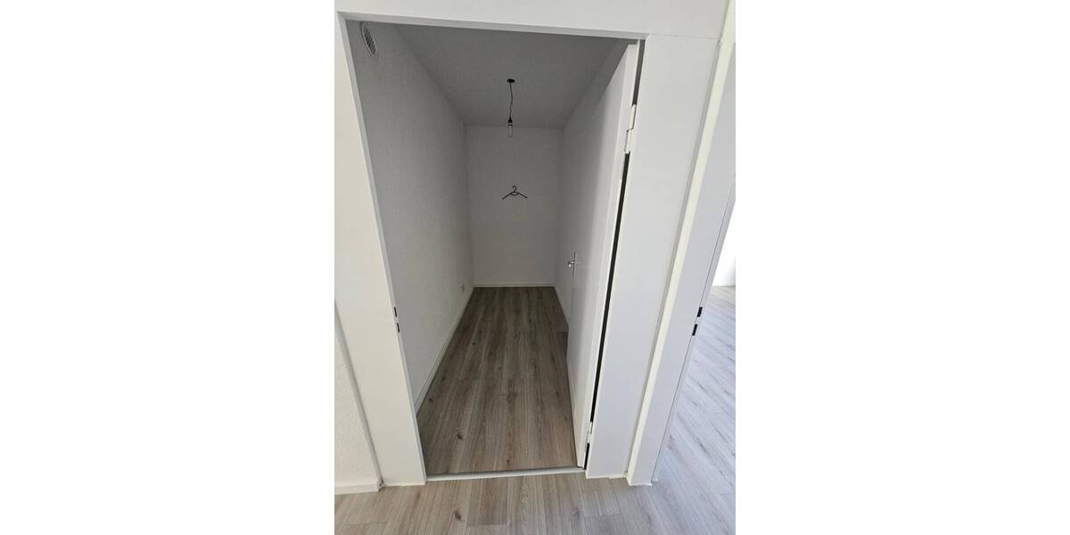 Etagenwohnung Saarbrücken / Schönbach St Arnual - 2 Zimmer, 64 m&sup2;, 640&euro; | Angebot:26310316