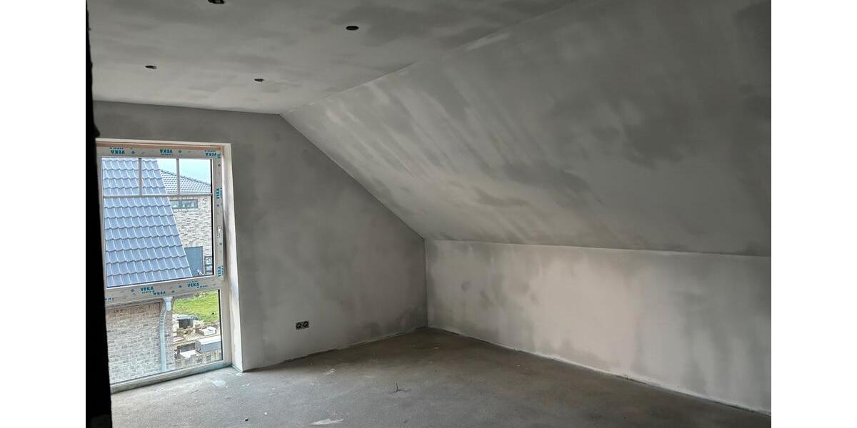 Dachgeschoßwohnung Viöl - 4 Zimmer, 92 m&sup2;, 1.150&euro; | Angebot:25612486