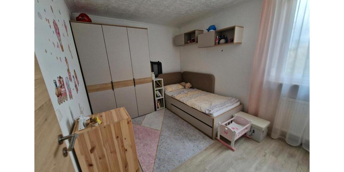 Etagenwohnung Neuburg an der Donau - 3 Zimmer, 80 m&sup2;, 1.250&euro; | Angebot:25965297