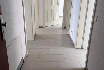 Wohnung Mannheim Neckarstadt-Ost - 3 Zimmer, 85 m&sup2;, 1.400&euro; | Angebot:25875386