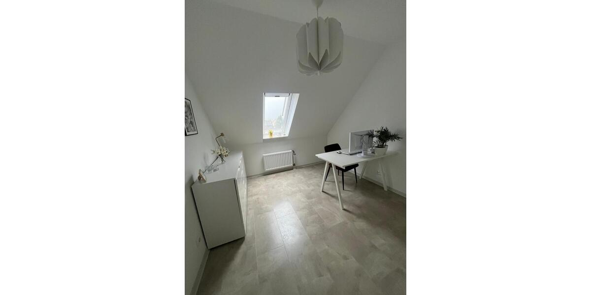 Etagenwohnung Bebra - 4 Zimmer, 120 m&sup2;, 1.280&euro; | Angebot:26214813