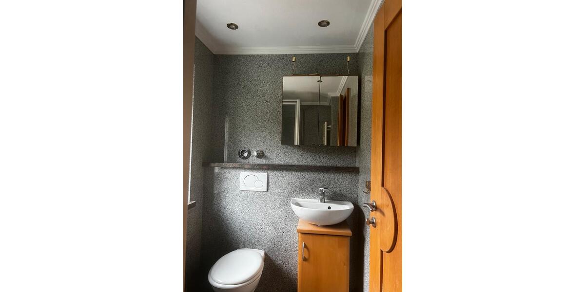 Etagenwohnung Bad Reichenhall - 2 Zimmer, 55 m&sup2;, 1.100&euro; | Angebot:25978829