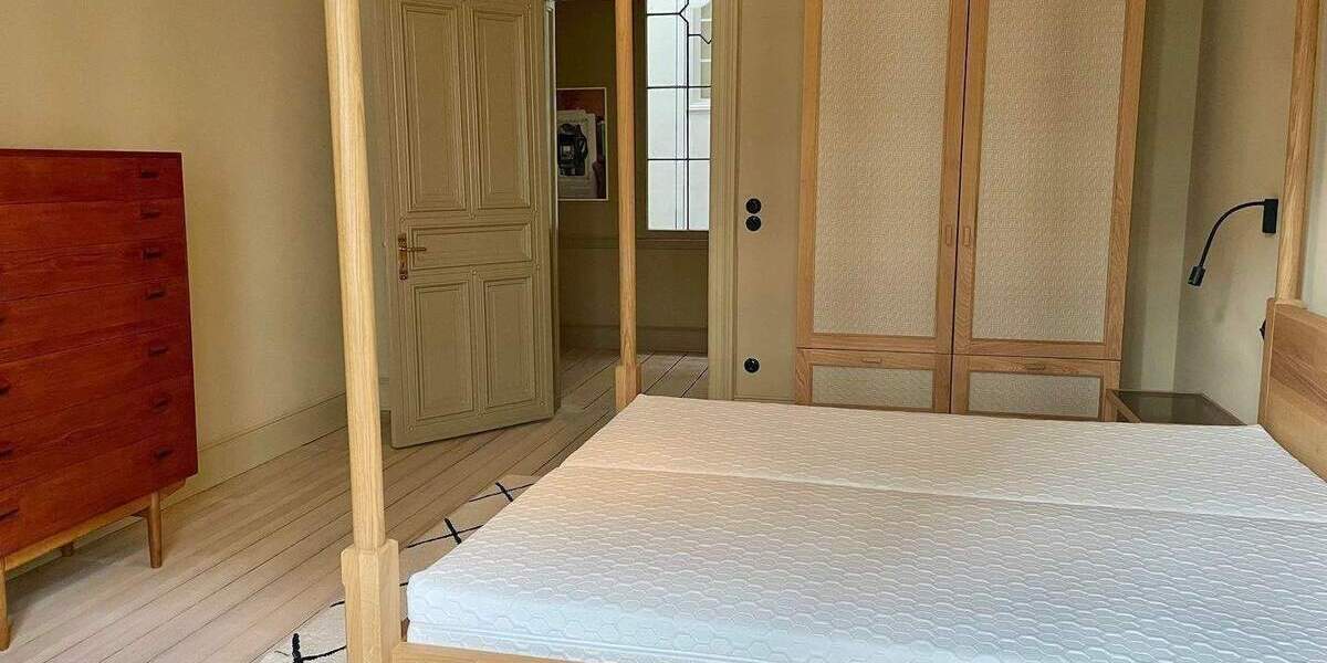 Etagenwohnung Hamburg Rotherbaum - 5 Zimmer, 205 m&sup2;, 5.900&euro; | Angebot:25089265