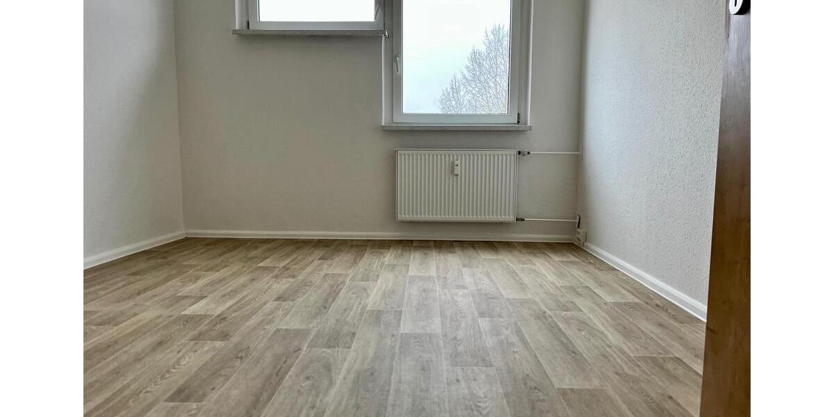 Geräumige Dreiraumwohnung 3 zimmer