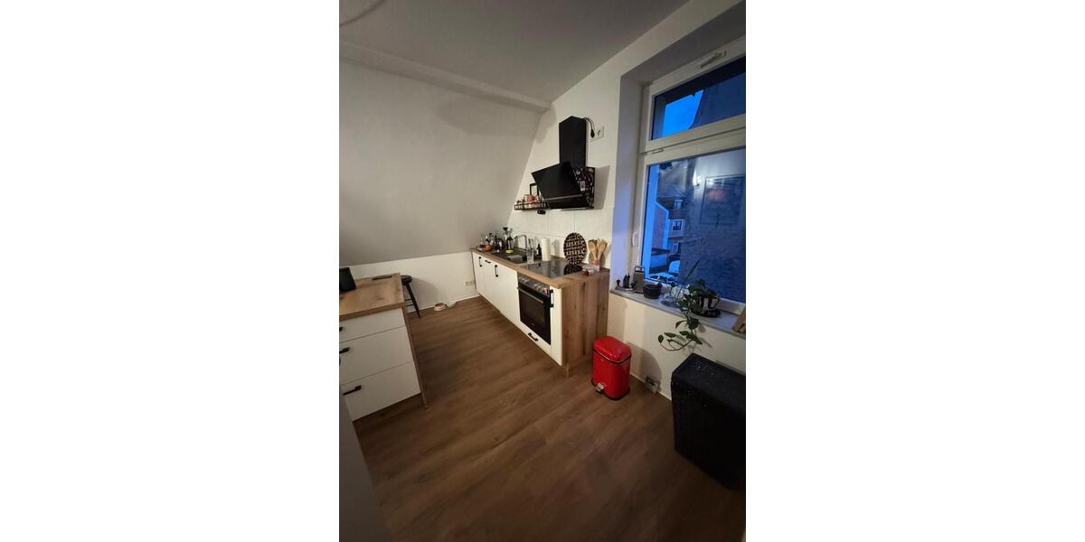 Dachgeschoßwohnung Trier - 1 Zimmer, 67 m&sup2;, 785&euro; | Angebot:26482396