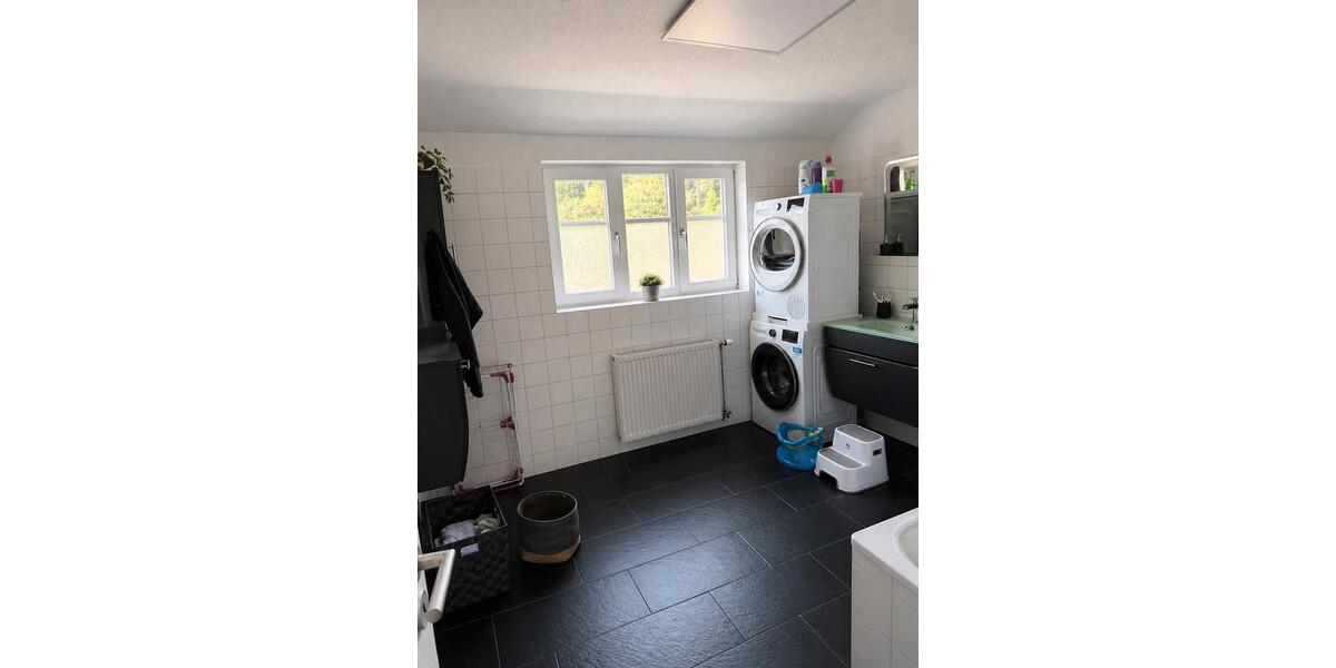 Maisonettenwohnung Kleines Wiesental - 4 Zimmer, 102 m&sup2;, 1.050&euro; | Angebot:26403089