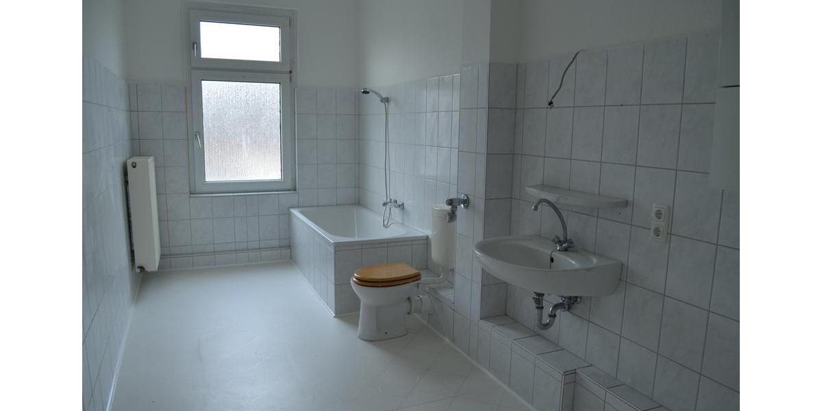 Etagenwohnung Schöningen - 4 Zimmer, 86 m&sup2;, 500&euro; | Angebot:23599879