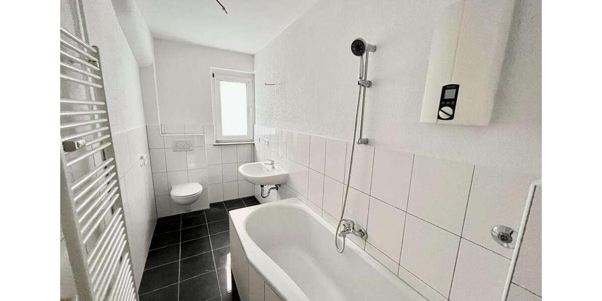 Etagenwohnung Bestwig - 3 Zimmer, 72 m&sup2;, 490&euro; | Angebot:26249893