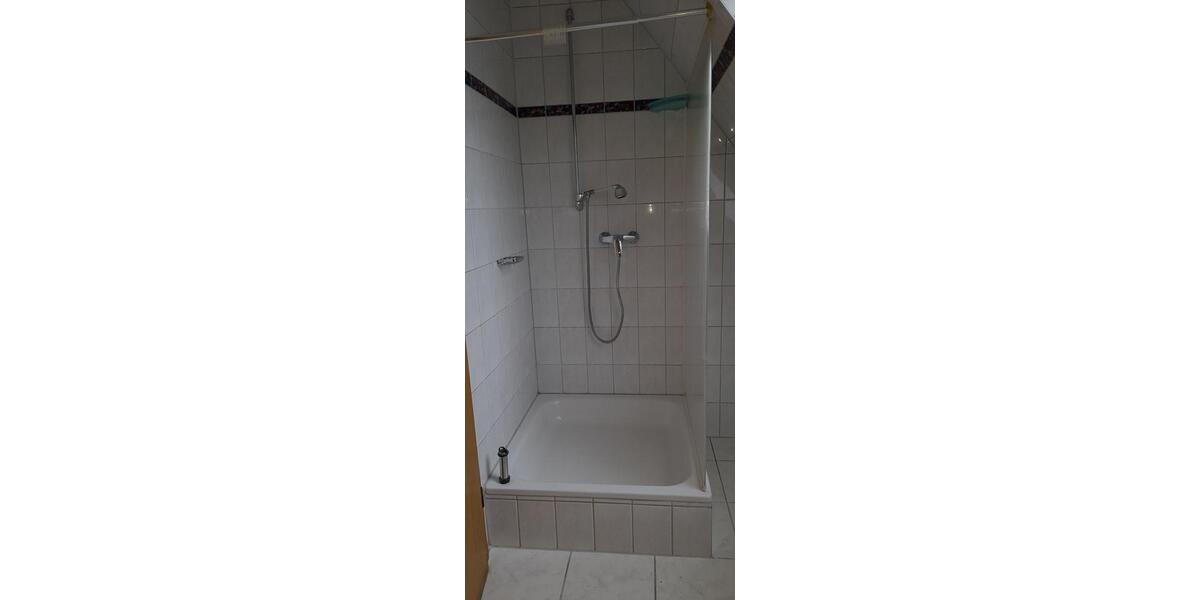 Dachgeschoßwohnung Neuenhaus - 1 Zimmer, 25 m&sup2;, 175&euro; | Angebot:26490721