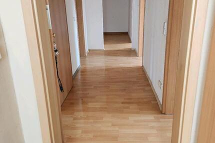 Wohnung Weida - 4 Zimmer, 80 m&sup2;, 544&euro; | Angebot:27685292