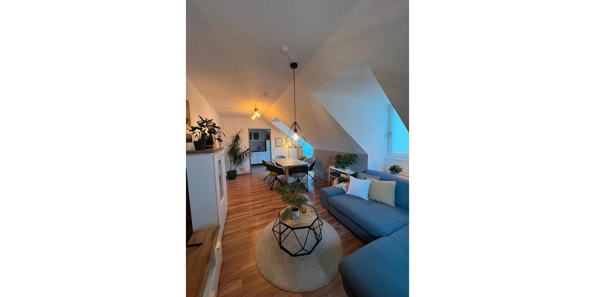 Dachgeschoßwohnung Lebach - 3 Zimmer, 74 m&sup2;, 940&euro; | Angebot:25149529