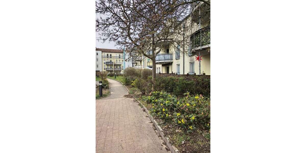 Etagenwohnung Fürstenwalde - 2 Zimmer, 61 m&sup2;, 800&euro; | Angebot:26100271