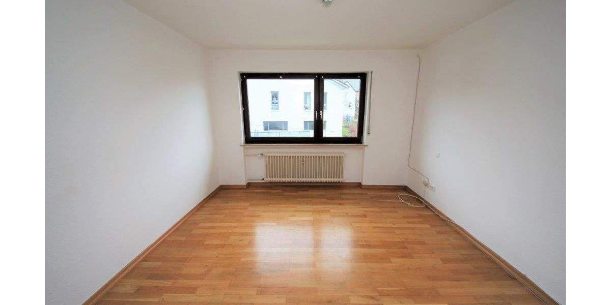 Etagenwohnung Herl - 3 Zimmer, 97 m&sup2;, 730&euro; | Angebot:25690562