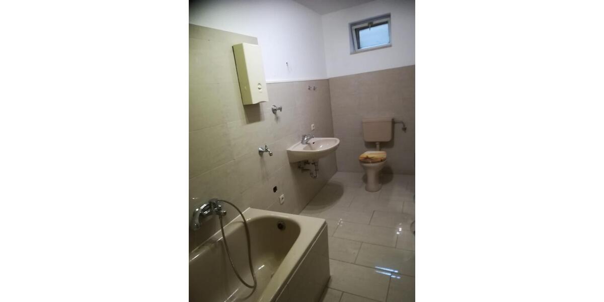 Etagenwohnung Schwelm - 1 Zimmer, 76 m&sup2;, 590&euro; | Angebot:26695587