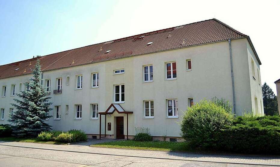 Wohnung zum Mieten in Schwarze Pumpe 443,50 € 83.68 m² 4 zimmer