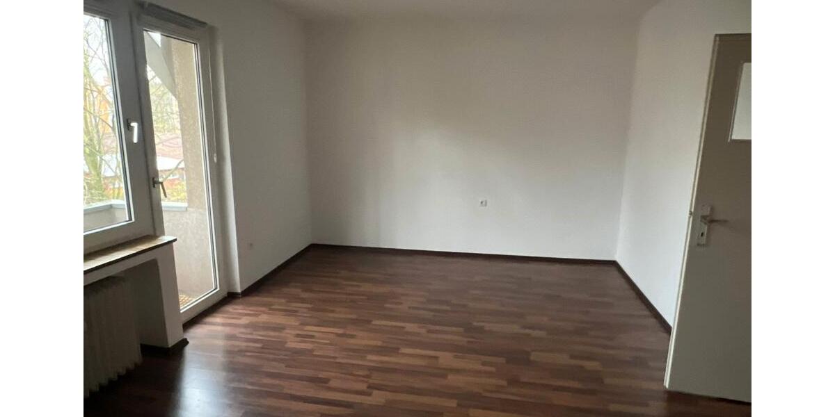 Etagenwohnung Duisburg - 3 Zimmer, 110 m&sup2;, 1.096&euro; | Angebot:26310453
