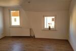 Dachgeschoßwohnung Amberg - 3 Zimmer, 70 m&sup2;, 890&euro; | Angebot:24463357